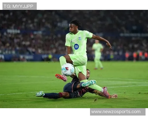 巴萨今日训练吸引众星参与巴尔德埃里克伯纳尔什琴斯尼齐聚一堂 巴萨今日训练吸引众星参与巴尔德埃里克伯纳尔什琴斯尼齐聚一堂