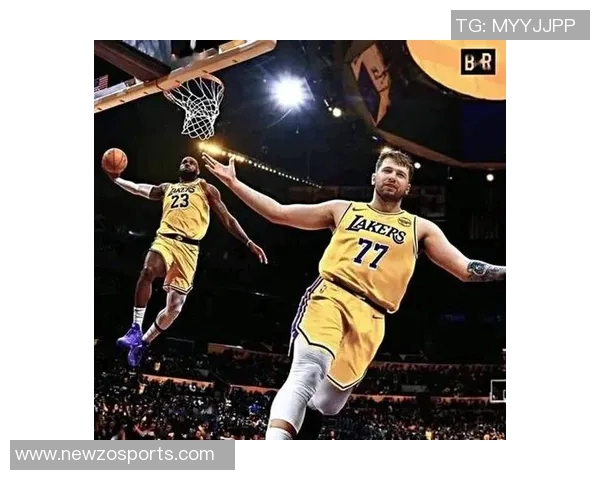 杨毅分析湖人战术选择认为詹姆斯影响东契奇表现宁愿全力支持东契奇 杨毅分析湖人战术选择认为詹姆斯影响东契奇表现宁愿全力支持东契奇