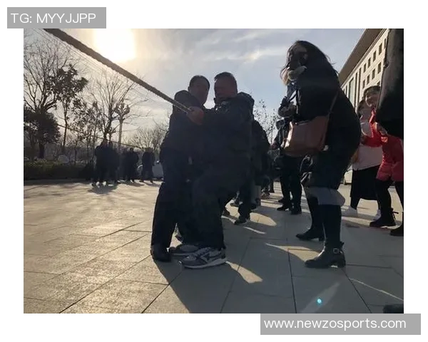 胡睿宝谈陈涛上任后训练强度提升热天气考验球队的拼搏精神与毅力